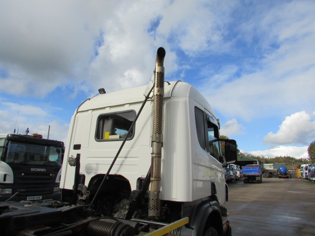 Vehicle Photo 12